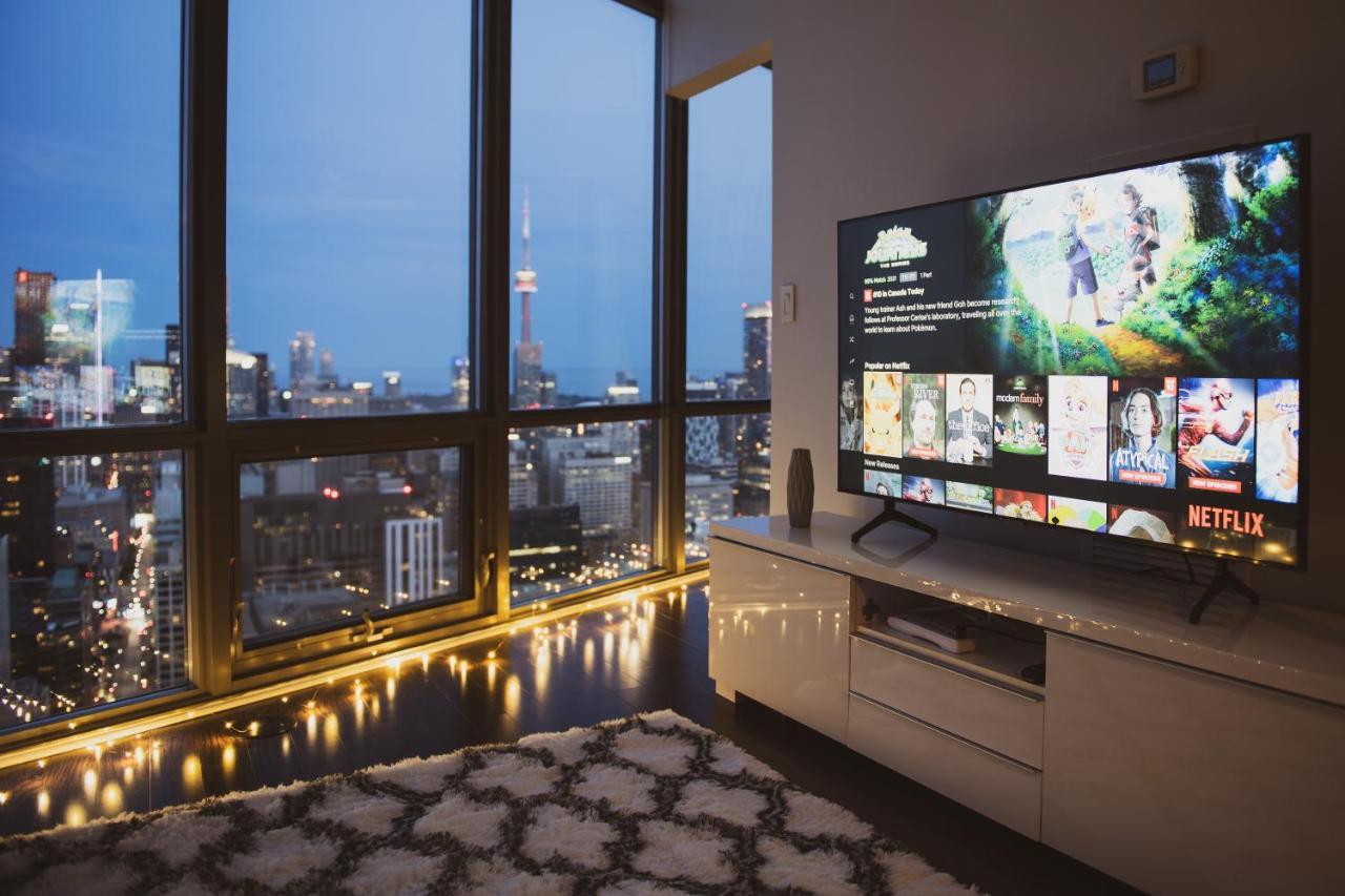 Great View High Rise In Central تورونتو المظهر الخارجي الصورة