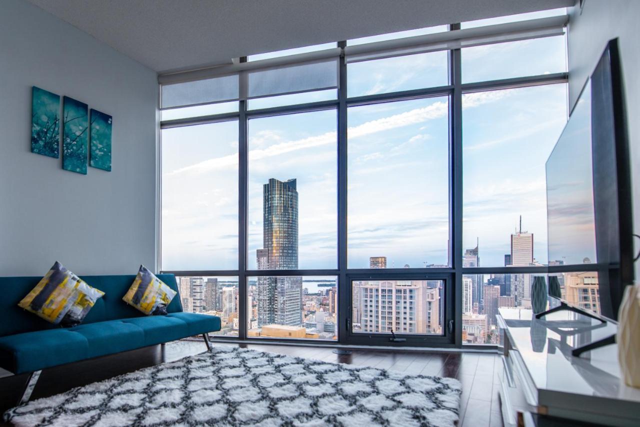 Great View High Rise In Central تورونتو المظهر الخارجي الصورة