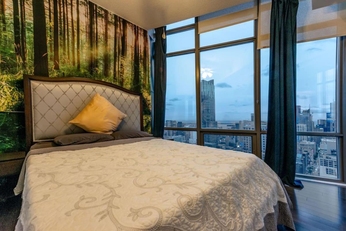 Great View High Rise In Central تورونتو المظهر الخارجي الصورة